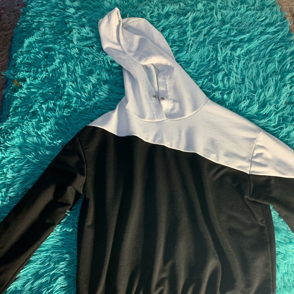 SHEIN black and white hoodie